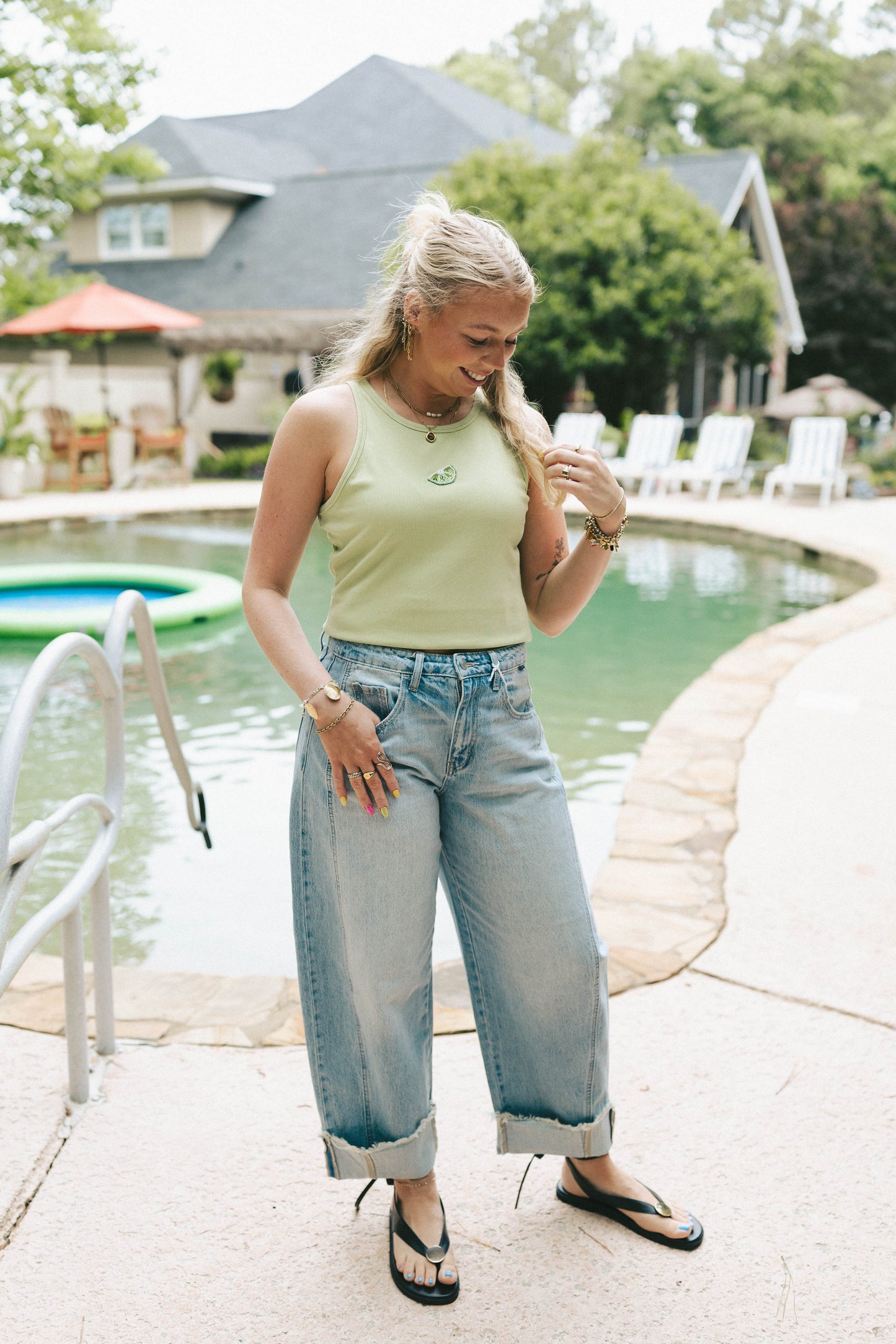 Easy Roll Barrel Jeans