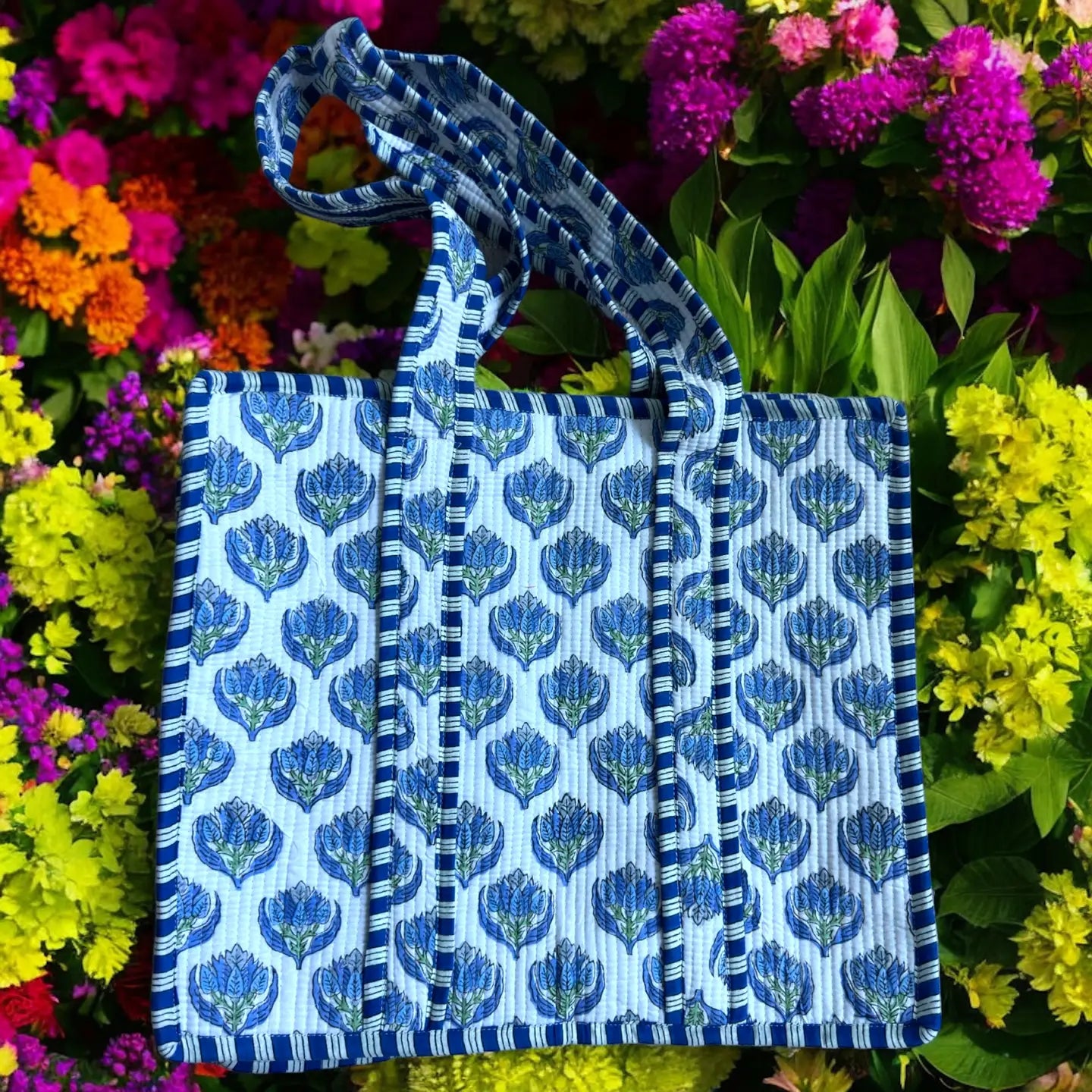 Lavanda Handmade Tote