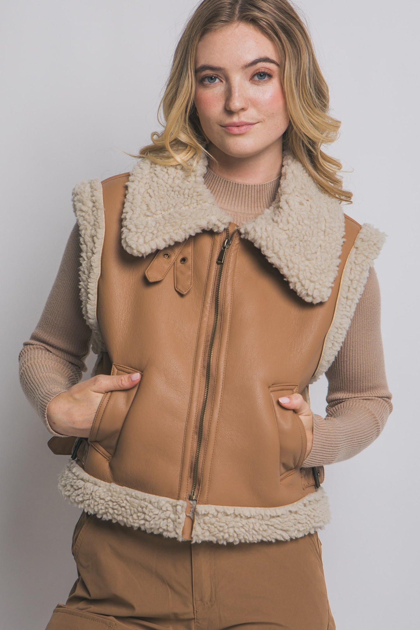 Sherpa Camel Vest