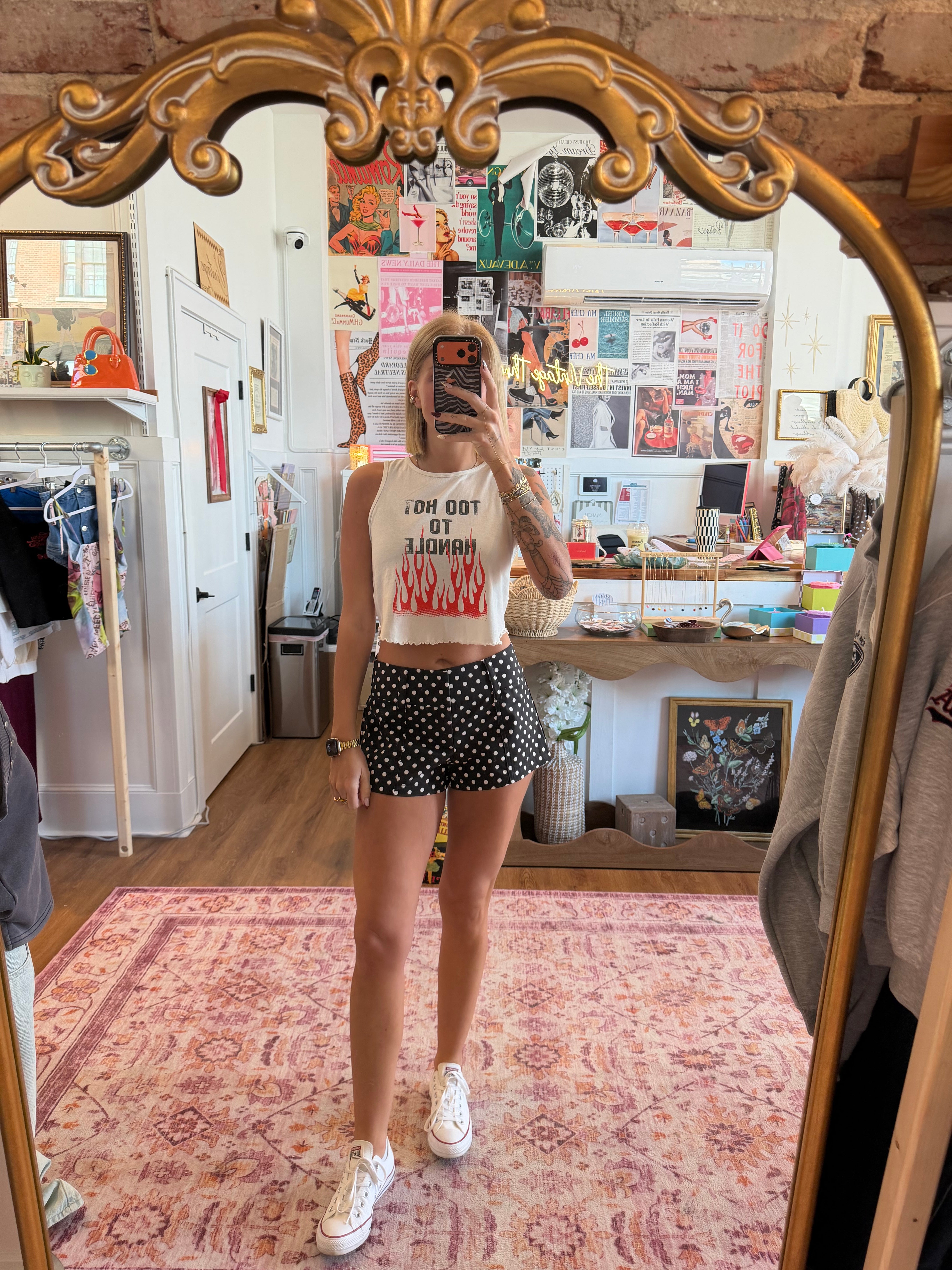 BOTTOMS – The Vintage Thread